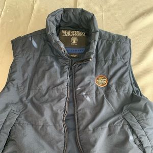 Used Large (Runs Medium) Weatherproof MDG Vest